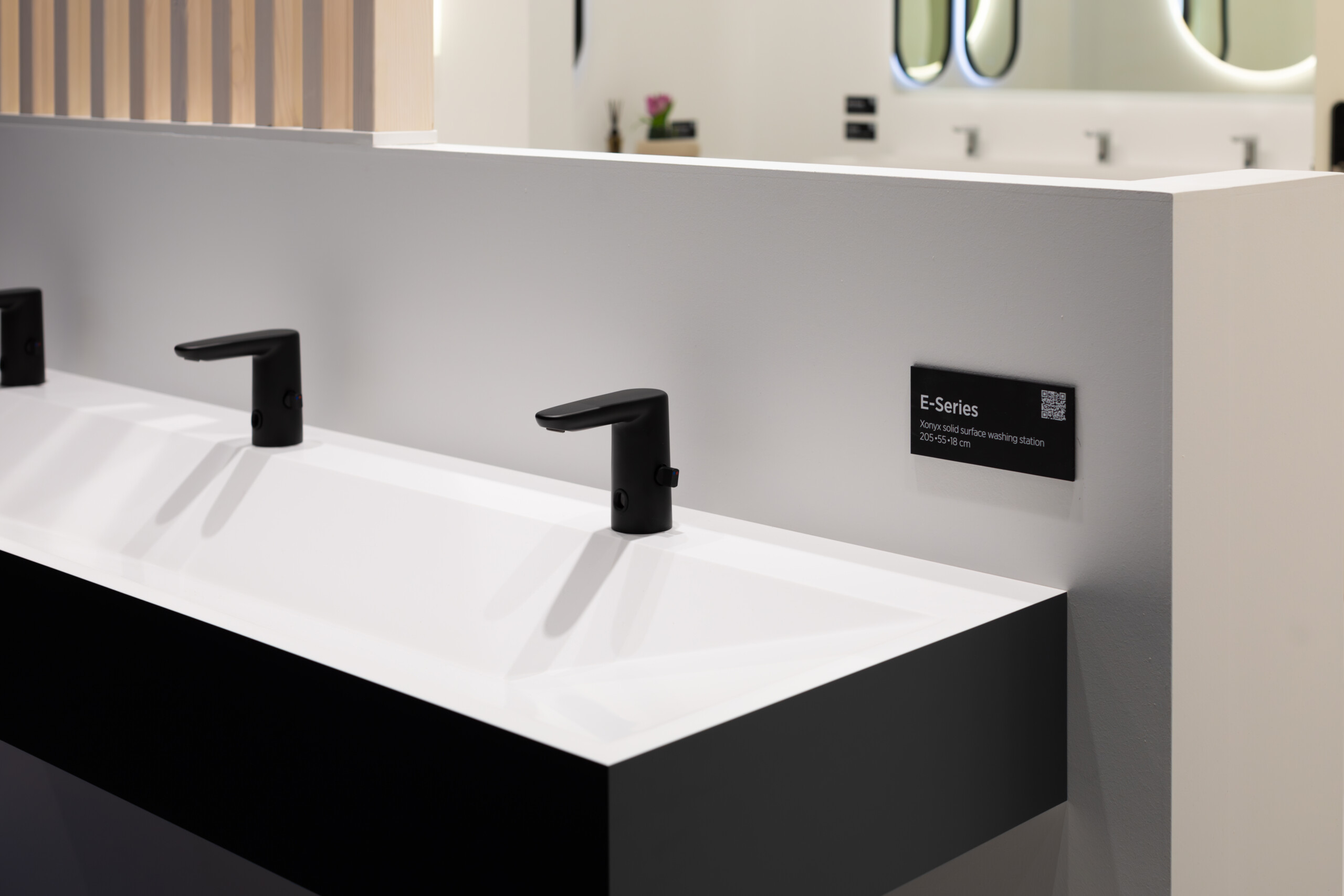 E-seeria valamu,rennvalamu,Xonyx valamu,solid surface valamu,ühiskondlik tualett,hotellivalamu,spa valamu,minimalistlik disain,Balteco valamu,Eesti disain