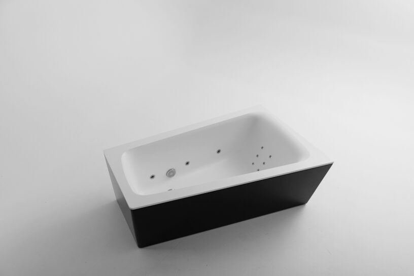 Piano vann,Piano Hydro,Xonyx kivivann,S11 SlimLine Hydro,veemassaaživann,solid surface vann,Balteco Xonyx™,elegantne vann,must vann,valge vann