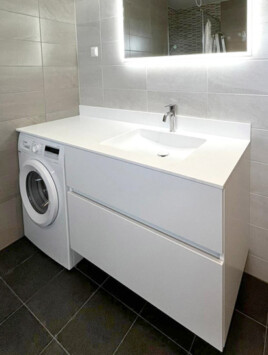 Grada XL vannitoamööbel valge viimistlusega, Xonyx lettvalamu ja integreeritud pesumasin