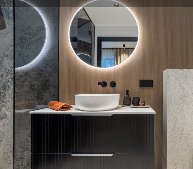 Xonyx™ Neo C countertop basin in a modern luxury bathroom in Tartu