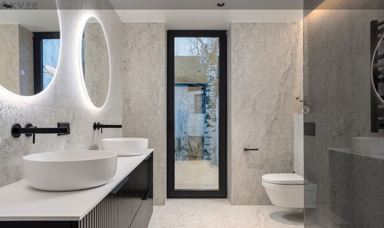 Xonyx™ Neo C countertop basin in a modern luxury bathroom in Tartu